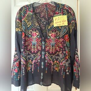 Johnny Was beautiful embroidered blouse. Size M